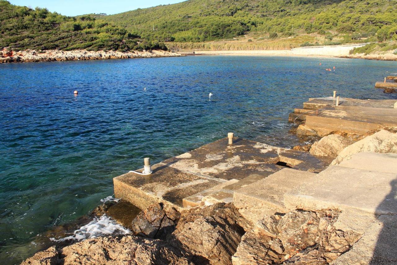 Apartments By The Sea Milna, Vis - 8913 Εξωτερικό φωτογραφία