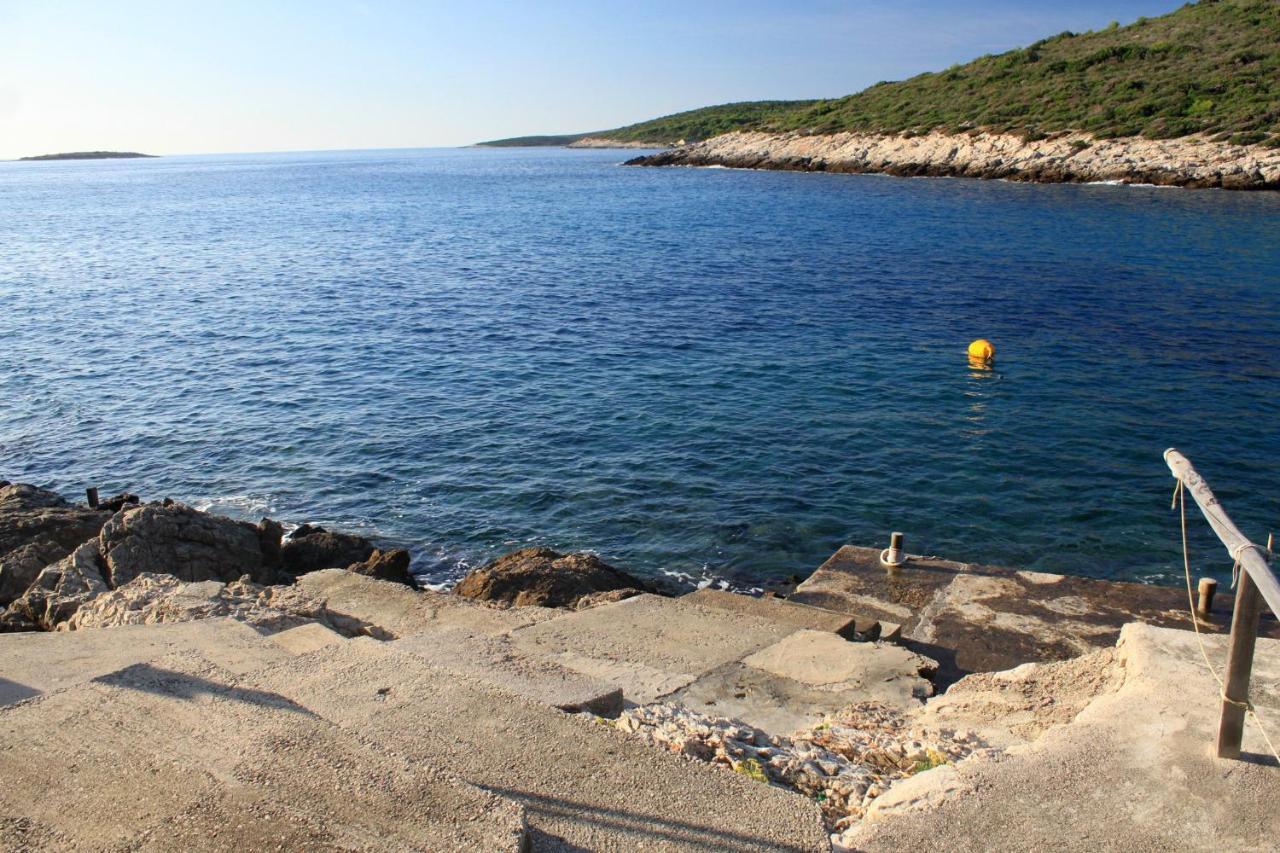 Apartments By The Sea Milna, Vis - 8913 Εξωτερικό φωτογραφία