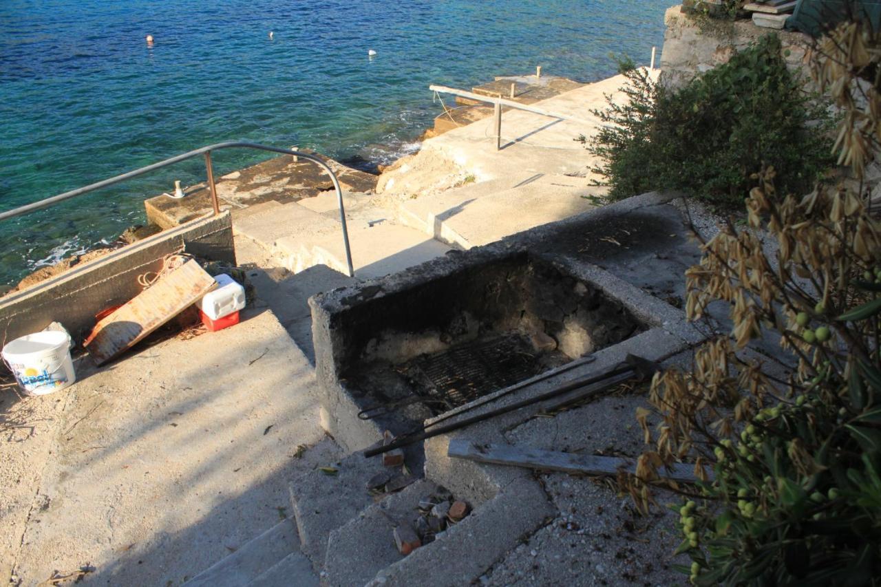 Apartments By The Sea Milna, Vis - 8913 Εξωτερικό φωτογραφία