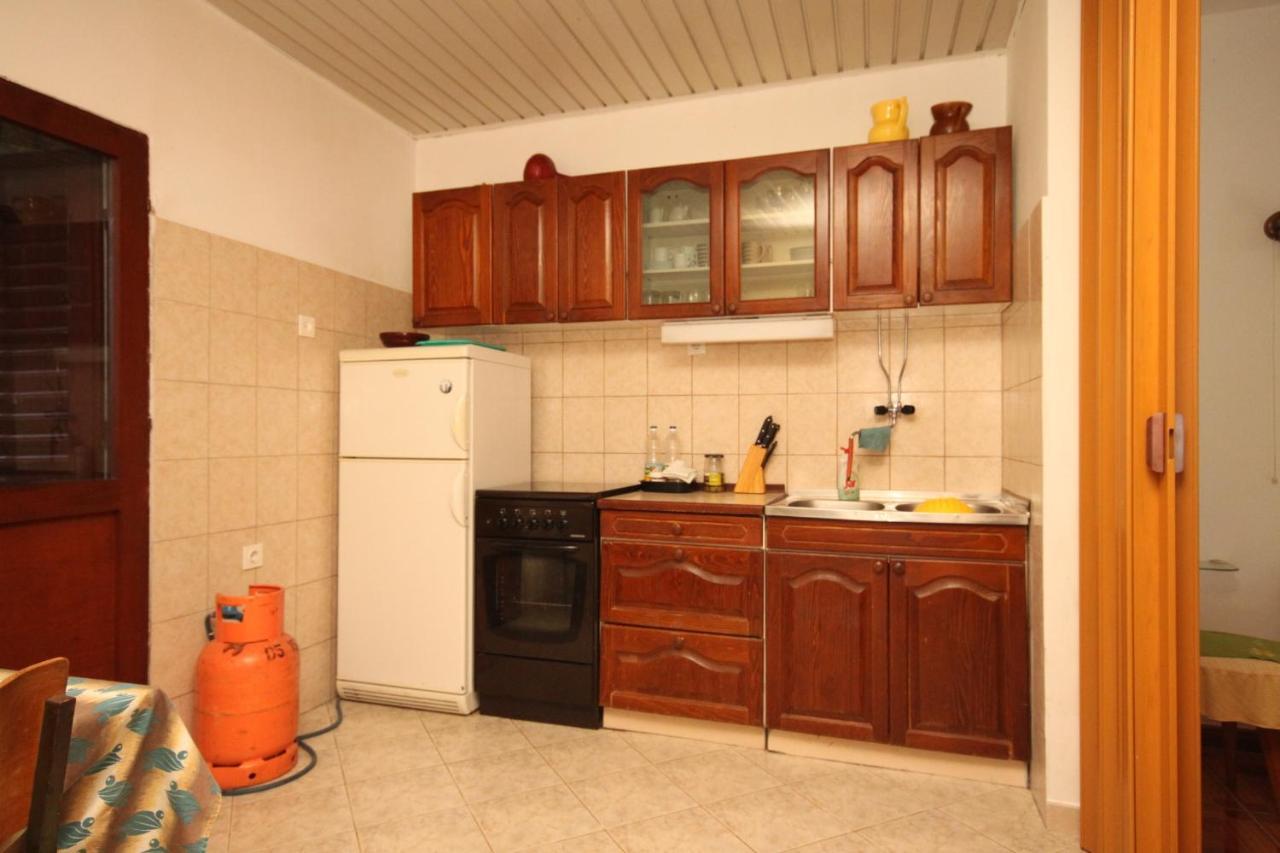 Apartments By The Sea Milna, Vis - 8913 Εξωτερικό φωτογραφία