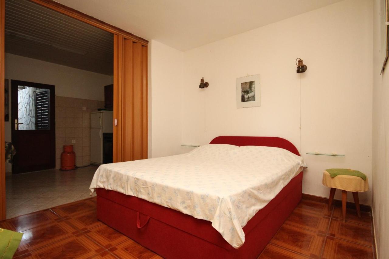 Apartments By The Sea Milna, Vis - 8913 Εξωτερικό φωτογραφία